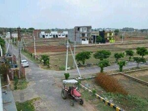  Plot For Sale in Lolai