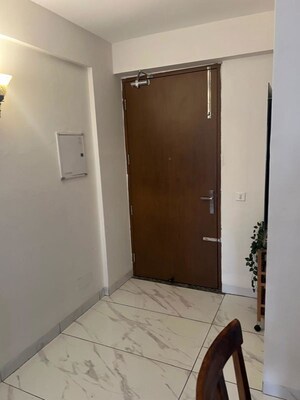 Room in 3.5 BHK Apartment at Motia Blue Ridge, Dhakoli – for Sale