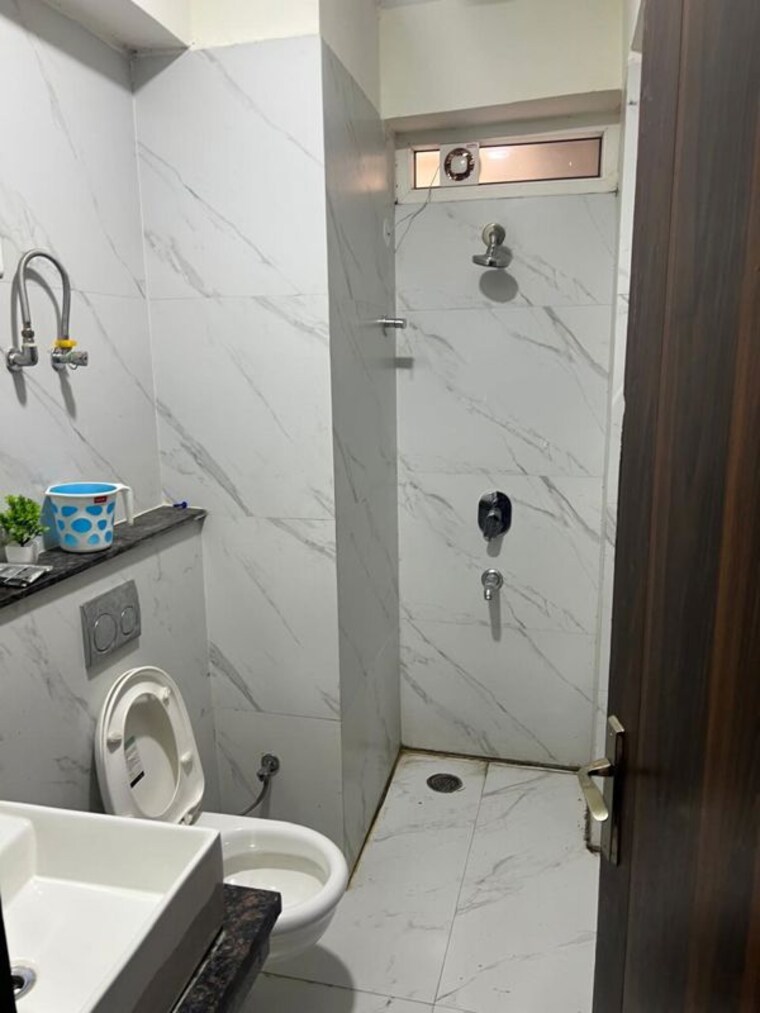 Bathroom, motia-blue-ridge 3.5 Bedroom 1850 Sq.Ft. Apartment In Dhakoli Zirakpur 10380870