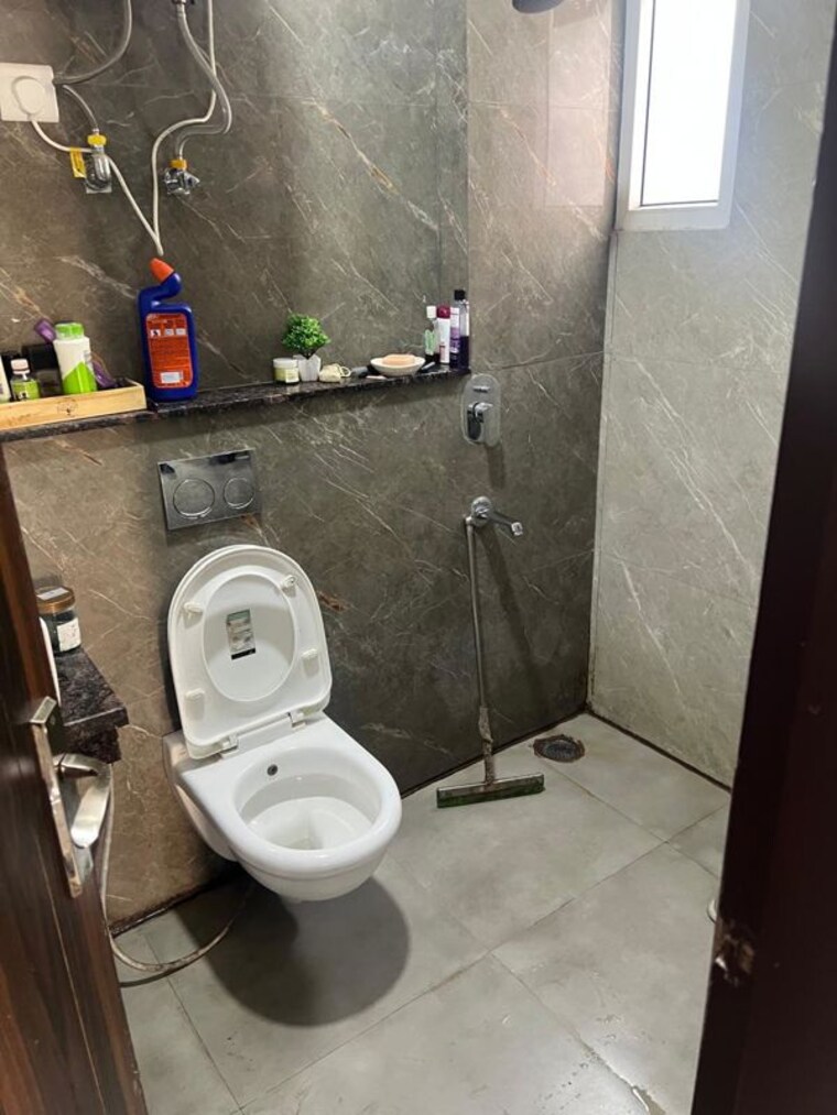 Bathroom, motia-blue-ridge 3.5 Bedroom 1850 Sq.Ft. Apartment In Dhakoli Zirakpur 10380870