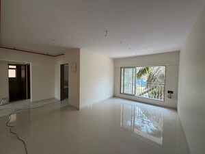 Room in 2 BHK Apartment at Shreeji Atlantis, Malad West – for Rent