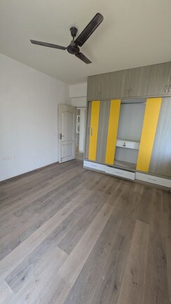 2.5 BHK + Basement Apartment For Rent in Godrej Aria