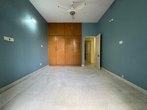 Room in 4 BHK Independent House at Singanhalli Enclave, Bommanahalli – for Sale