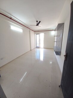 2 BHK + Extra Room Apartment For Rent in Signature The Millennia 2