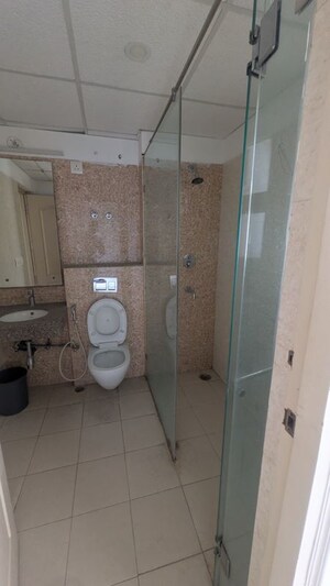 Bathroom in 2.5 BHK Apartment at Supertech Araville, Sector 79 – for Rent
