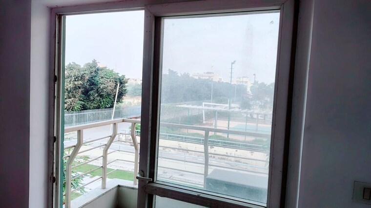 Balcony, bptp-the-resort 3.5 Bedroom 2016 Sq.Ft. Apartment In Sector 75 Faridabad 10380896