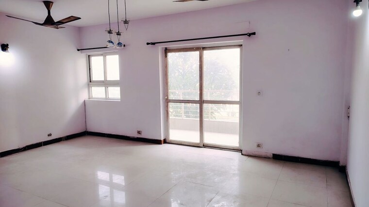 Room, bptp-the-resort 3.5 Bedroom 2016 Sq.Ft. Apartment In Sector 75 Faridabad 10380896