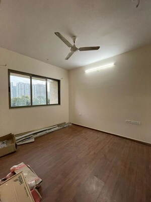 Room in 2 BHK Apartment at Lodha Splendora, Ghodbunder Road – for Sale