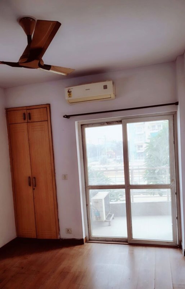 undefined, bptp-park-floors-i 3 Bedroom 1489 Sq.Ft. Builder Floor In Sector 77 Faridabad 10380919