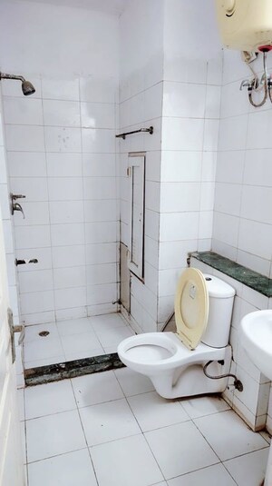 Bathroom in 3 BHK Builder Floor at Bptp Park Floors I, Sector 77 – for Sale