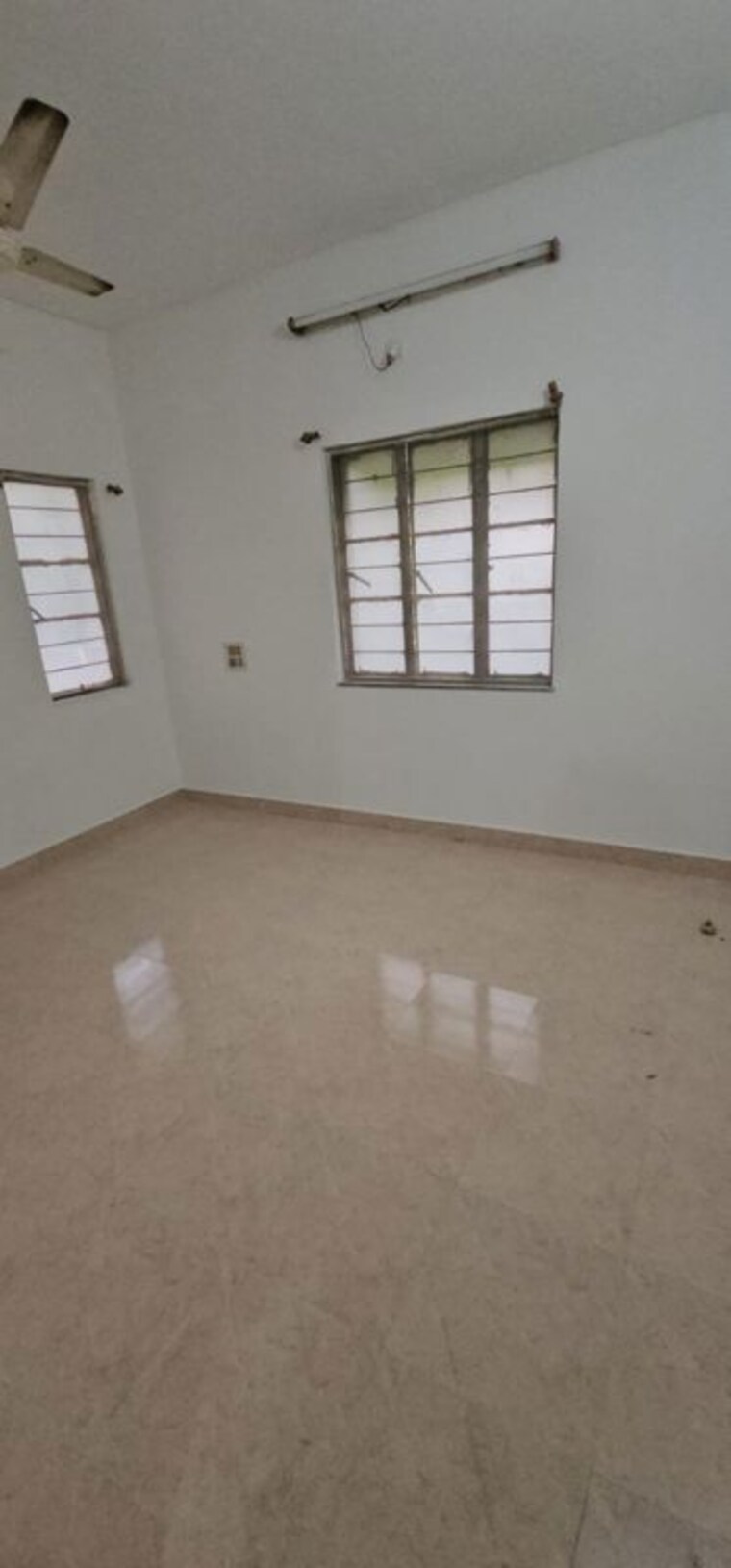 Bedroom, bhusari colony 1 Bedroom 548 Sq.Ft. Apartment In Bhusari Colony Pune 10380978