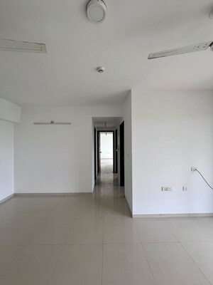 Room in 2 BHK Apartment at Lodha Splendora, Ghodbunder Road – for Sale