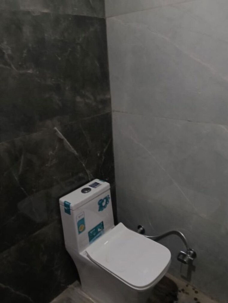 Bathroom, panchsheel green 2 Bedroom 1300 Sq.Ft. Independent House In Panchsheel Green Greater Noida 10381026