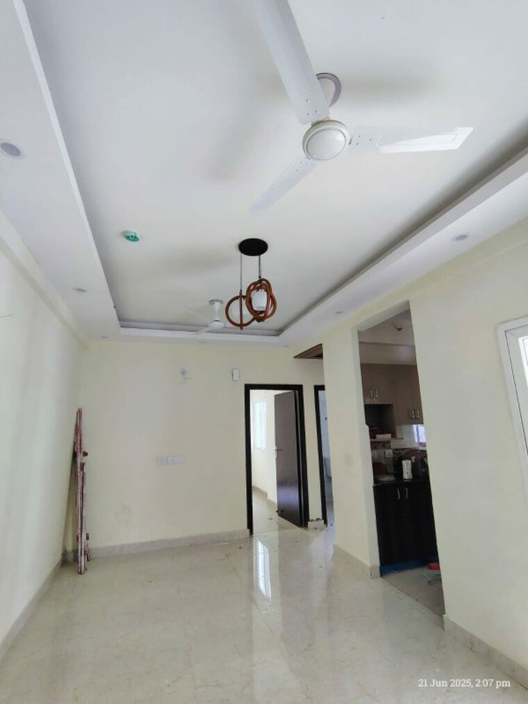 Bathroom, amrapali-dream-valley 2 Bedroom 1215 Sq.Ft. Apartment In Tech Zone 4 Greater Noida Greater Noida 9312024