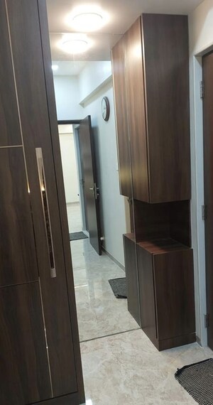 Furnished Amenities in 1 BHK Apartment at Jivan Prakash Apartment, Matunga West – for Rent