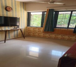 1 BHK Apartment For Rent in Dadar East
