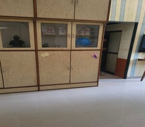 Room in 1 BHK Apartment at Dadar East – for Rent