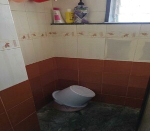 Bathroom in 1 BHK Apartment at Dadar East – for Rent