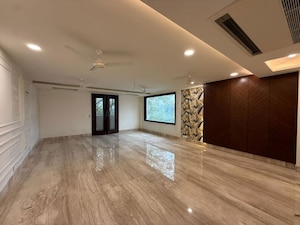 4 BHK Builder Floor For Sale in Panchsheel Park