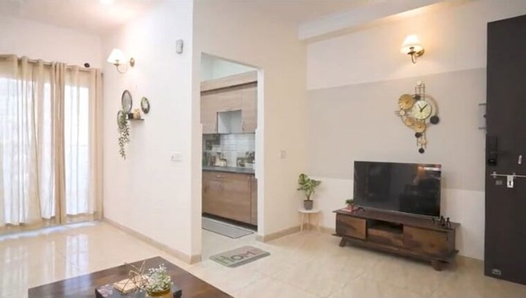 Living Room, gaur-city-2-14th-avenue 2 Bedroom 1040 Sq.Ft. Apartment In Sector 16c Greater Noida Greater Noida 9886172