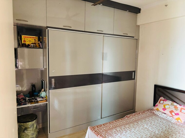 undefined, gaur-city-2-14th-avenue 1 Bedroom 450 Sq.Ft. Apartment In Sector 16c Greater Noida Greater Noida 9658603