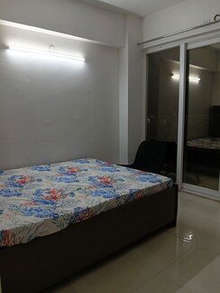 2 BHK + Pooja Room Apartment For Rent in Signature The Millennia 2