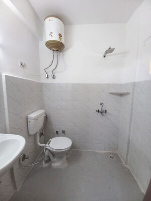 Bathroom in 2 BHK Apartment at Ninex RMG Residency, Sector 37c – for Rent