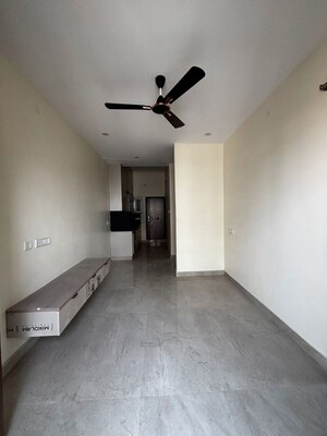 Room in 1 BHK Apartment at MK Residency Kondapur, Kondapur – for Rent