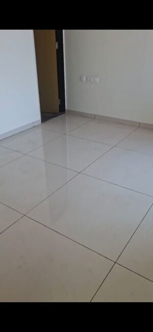 Master Bedroom in 2 BHK Apartment at Chandak 34 Park Estate, Goregaon West – for Rent
