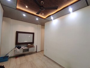 Furnished Amenities in 1 BHK Builder Floor at Savitri Nagar – for Rent