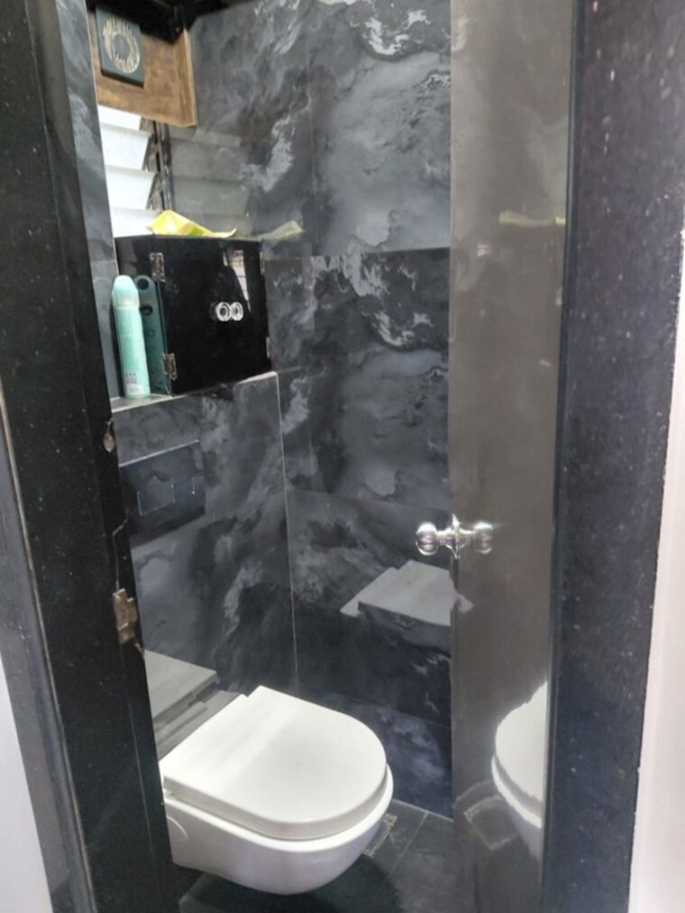 Bathroom, lokpuram-complex 1 Bedroom 450 Sq.Ft. Apartment In Vasant Vihar Thane 10381377