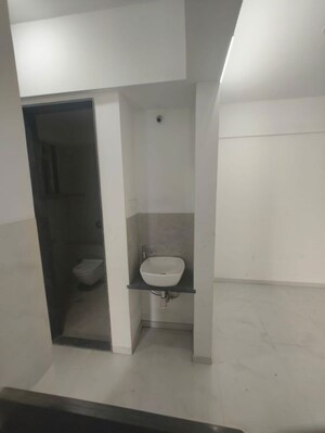 Room in 2.5 BHK Apartment at Akshar Elementa, Wakad – for Rent