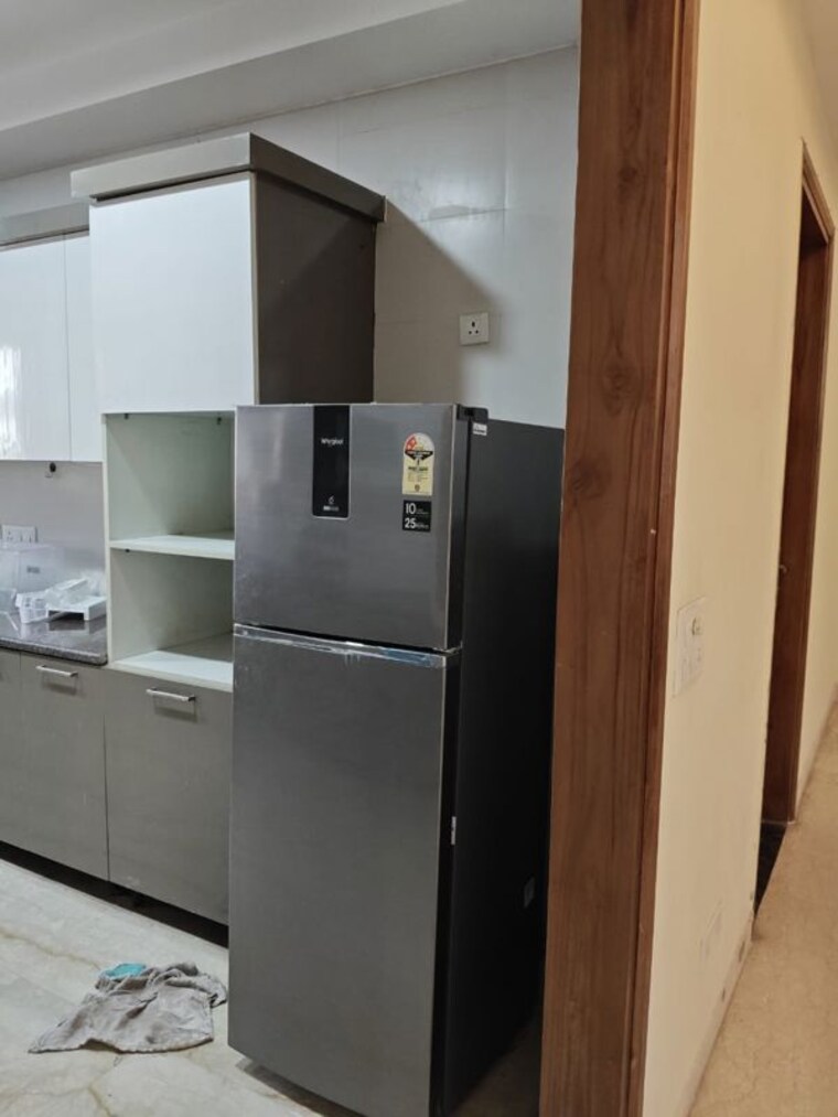 Kitchen, sector 52 5 Bedroom 4200 Sq.Ft. Builder Floor In Sector 52 Gurgaon 10381408