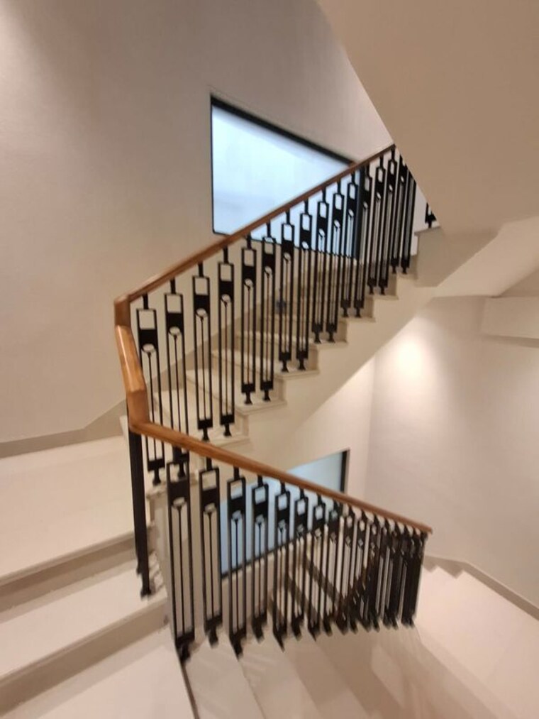 Balcony, vasant vihar 4 Bedroom 4050 Sq.Ft. Builder Floor In Vasant Vihar Delhi 10381414