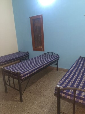 Room in 1 RK Builder Floor at Yamuna Block, Koramangala – for Rent