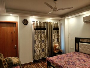 Bedroom in 3 BHK Builder Floor at Sector 57 – for Rent