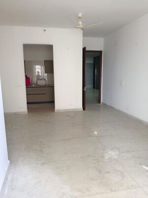 Room in 3 BHK Apartment at Malwa Escon Primera, International Airport Road – for Rent