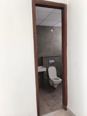 Bathroom in 3 BHK Apartment at Malwa Escon Primera, International Airport Road – for Rent