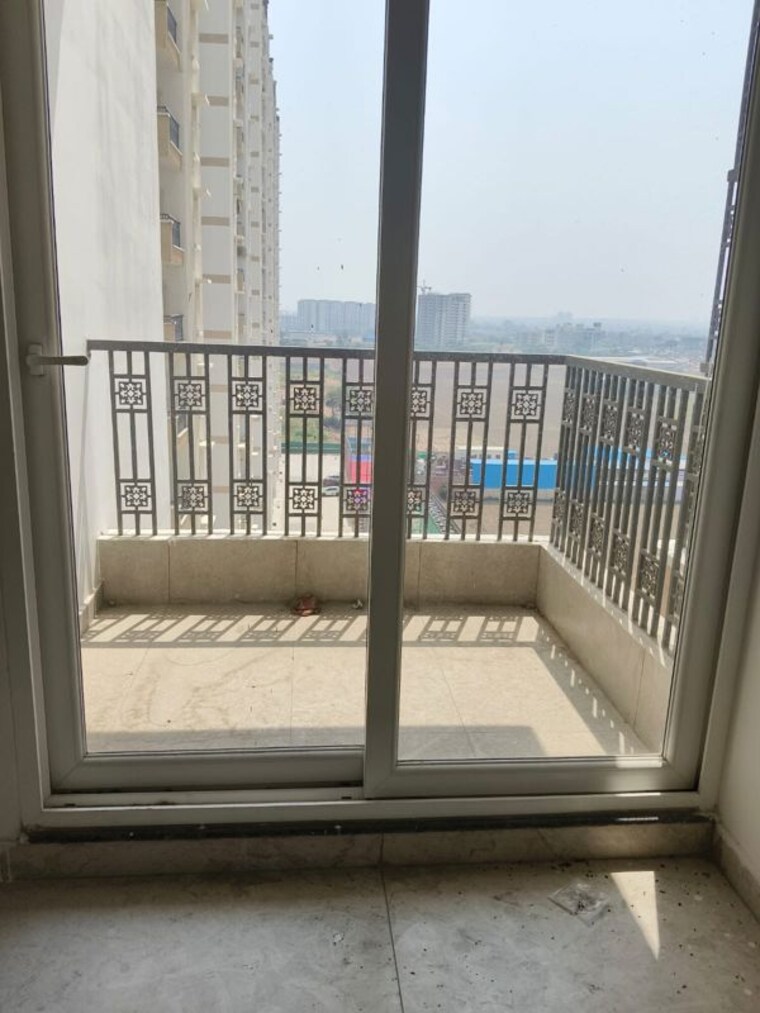 Balcony, malwa-escon-primera 3 Bedroom 1900 Sq.Ft. Apartment In International Airport Road Zirakpur 10381431