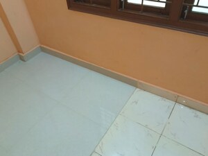 Room in 2 BHK Apartment at Chanda Nagar – for Rent