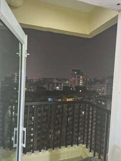 2 BHK + Pooja Room Apartment For Rent in Gaur City 2 - 12th Avenue