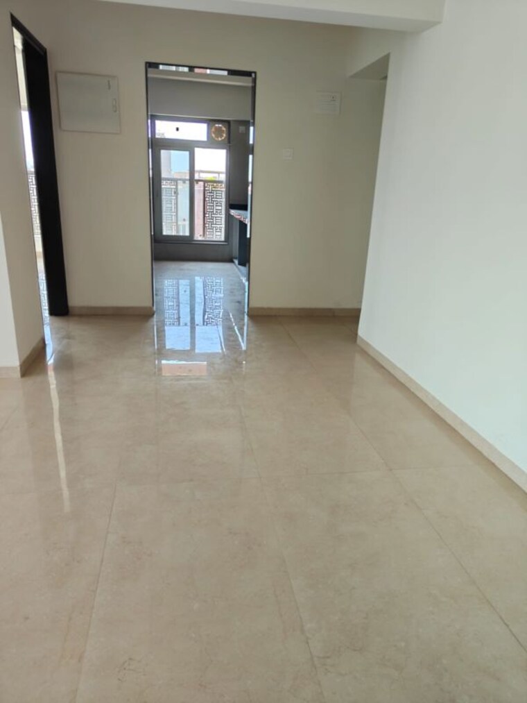 Room, anand-bhavan-vile-parle-west 4 Bedroom 1400 Sq.Ft. Apartment In Vile Parle West Mumbai 10381456