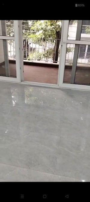 Parking in 3 BHK Apartment at Arun Vihar Sector 37, Sector 37 – for Sale