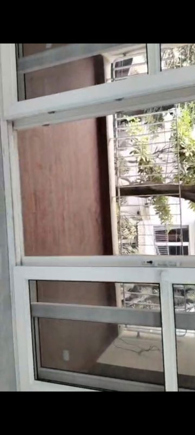 Balcony, arun-vihar-sector-37 3 Bedroom 1400 Sq.Ft. Apartment In Sector 37 Noida 10381449