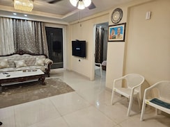 3 BHK Apartment For Rent in Skynet Towers