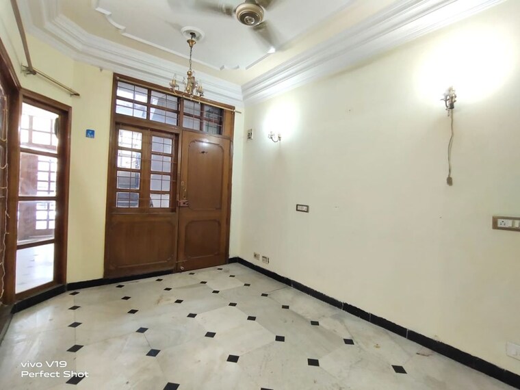Room, kailash hills 2 Bedroom 130 Sq.Yd. Builder Floor In Kailash Hills Delhi 10381471