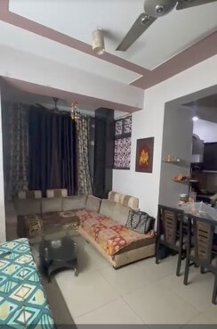 2 BHK + Study Room Apartment For Sale in Ajnara Integrity