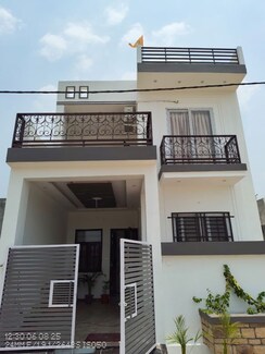 3 BHK + Pooja Room Independent House For Sale in Jankipuram Extension