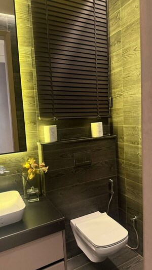 Bathroom in 4 BHK Apartment at Patiala Road – for Sale