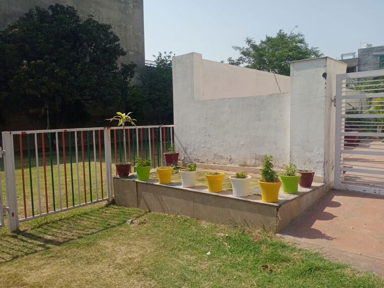 undefined, preet colony  143 Sq.Yd. Plot In Preet Colony Zirakpur 10378470